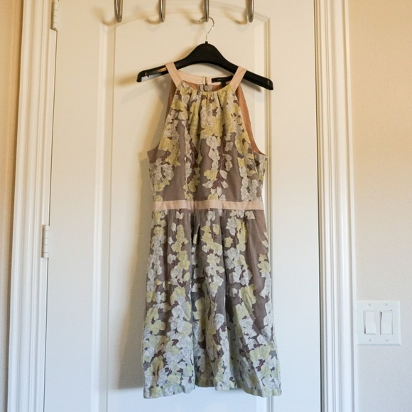 BCBGMaxAzria Dresses & Skirts - BCBGMAXAZRIA Floral Appliqué Mini Dress